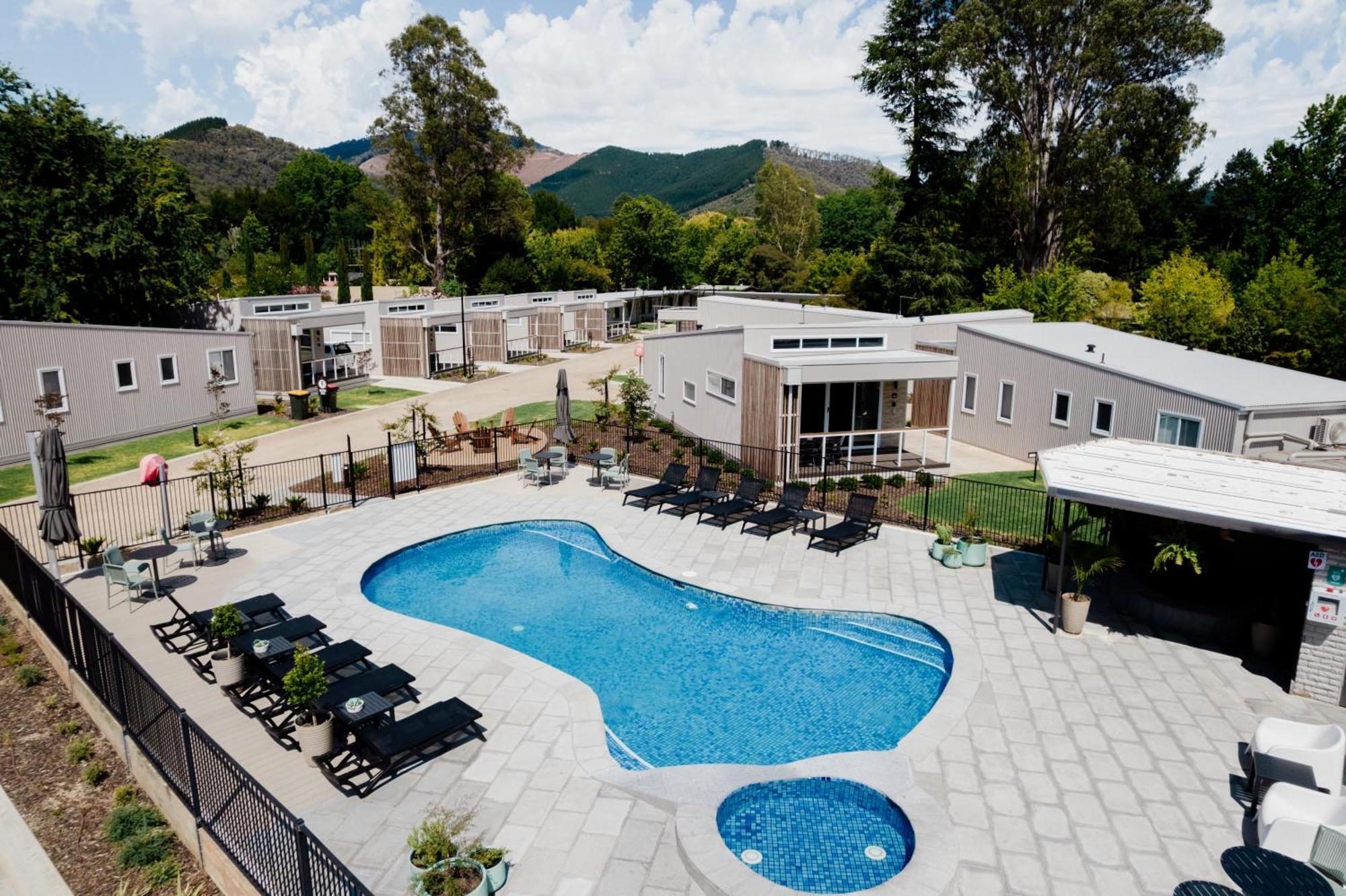 Tasman Holiday Parks - South Bright Exterior photo